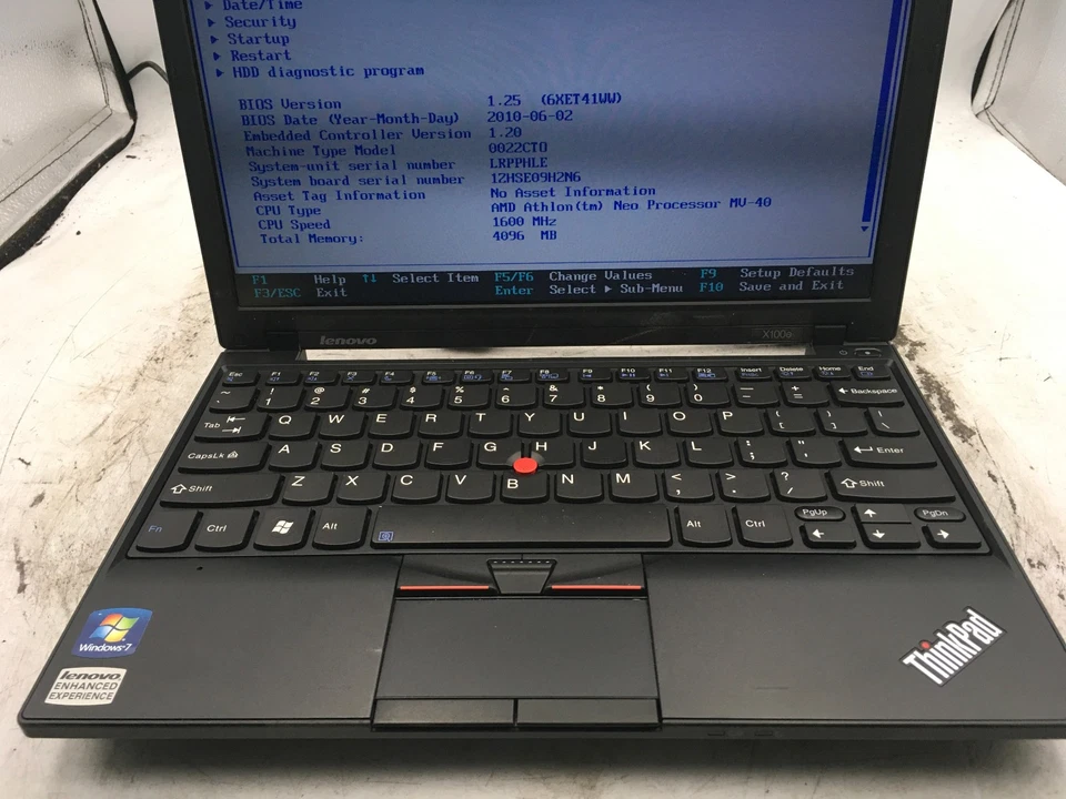 LENOVO THINKPAD X100E - BOTAS PARA BIOS - AMD ATHLON NEO - 4GB RAM - LEER - BB Foto 3 de 4