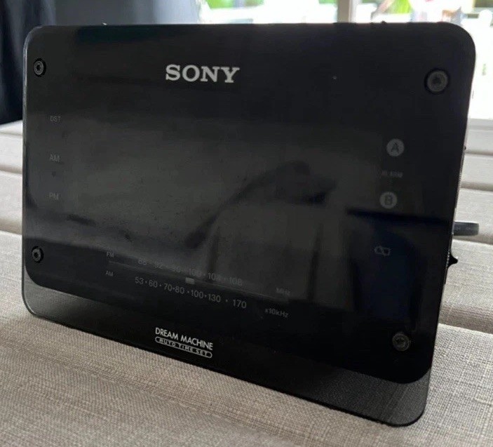 SONY DREAM MACHINE ICF C 414 AM/FM Radio Digital DUAL Alarm Clock TESTED/WORKS! featured image