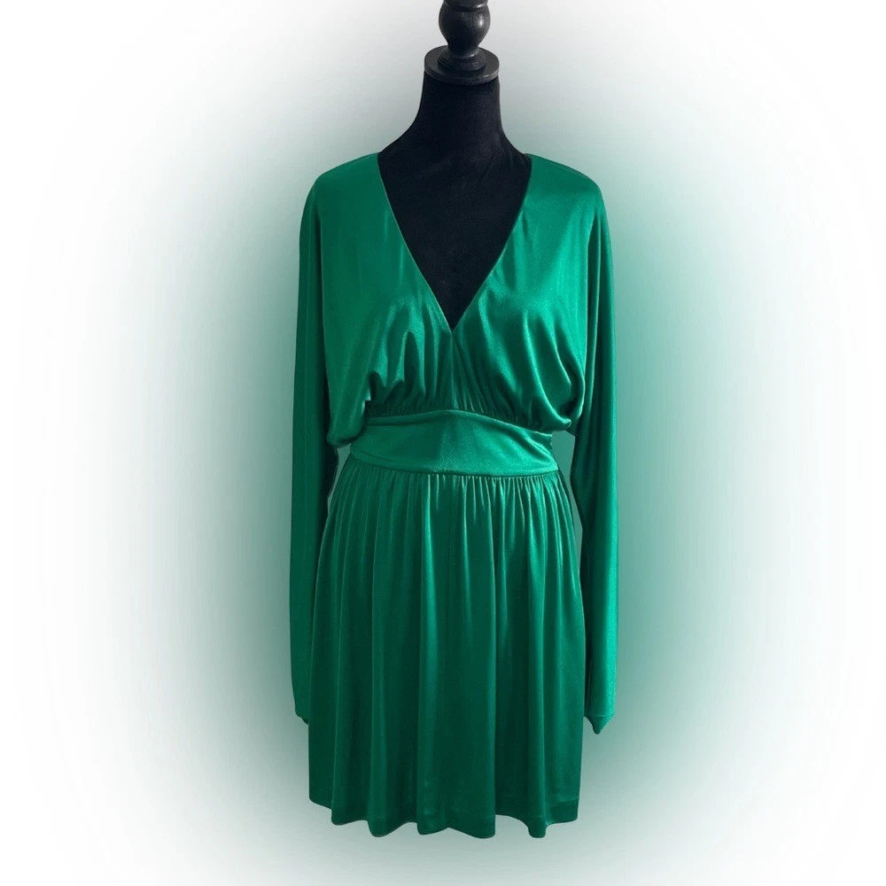 green emerald velvet dress Women's Halston Heritage Cowl Neck Column Gown, Size Medium