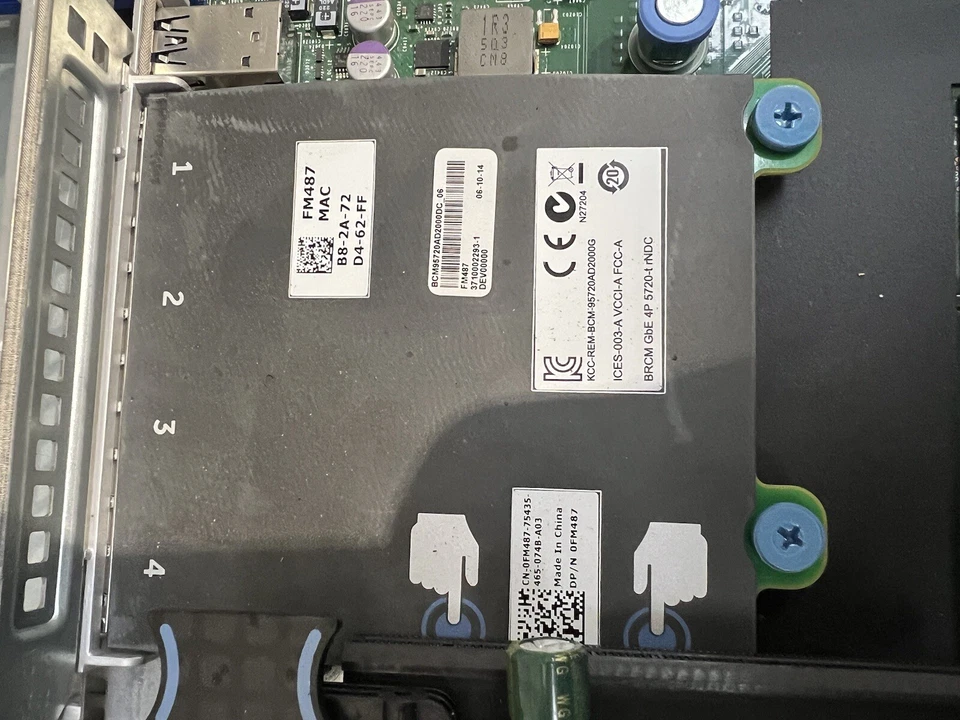 Dell PowerEdge R630 2 x E5-2640 V3 16 Cores 16GB RAM 8 x 2.5" SAS 1U Rack Server - Image 4 of 4