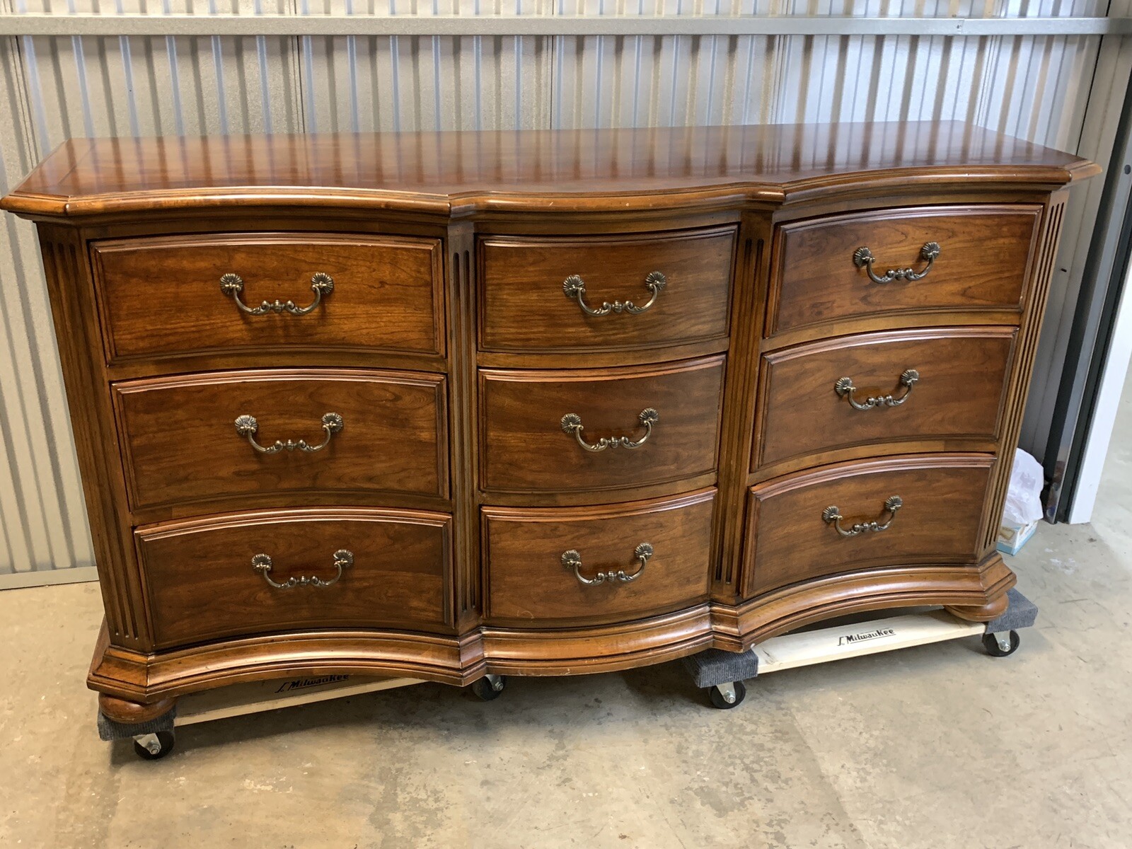 Ethan Allen Tuscany Dresser 9 Drawer Serpentine 325313 332 Verona