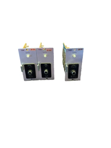 TOA E-01R Phono Pre Amp 50 k,RCA input, Qty 2 get 1 free, 2 lots available