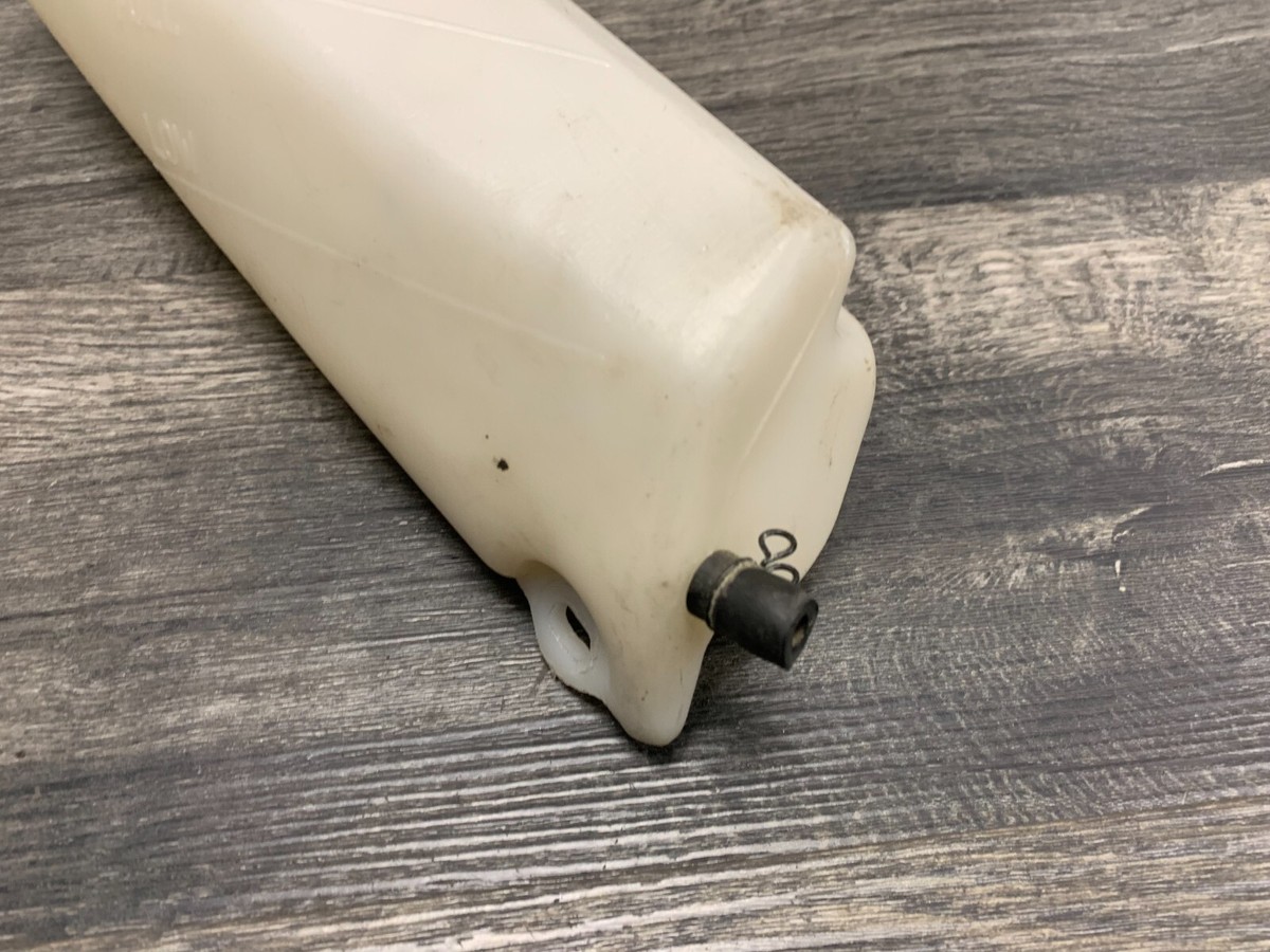 給水器 John Deere Hydro Pump - TCA18087 – Bomberger's Power Equipment