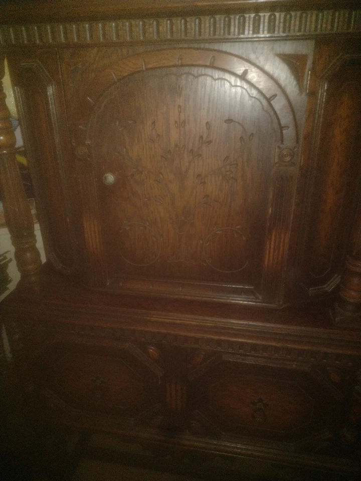 Jacobean Style Antique Cabinet. - Image 4 of 4