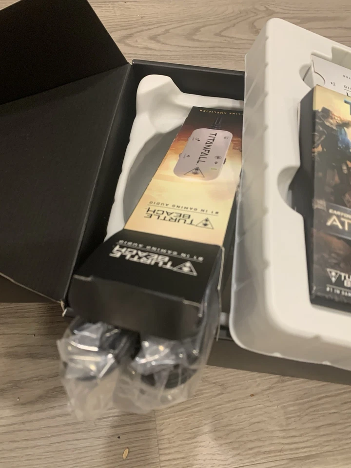 Turtle Beach Titanfall Atlas Cuffie Xbox One 360 PC CIB Edizione Limitata - Immagine 3 di 4
