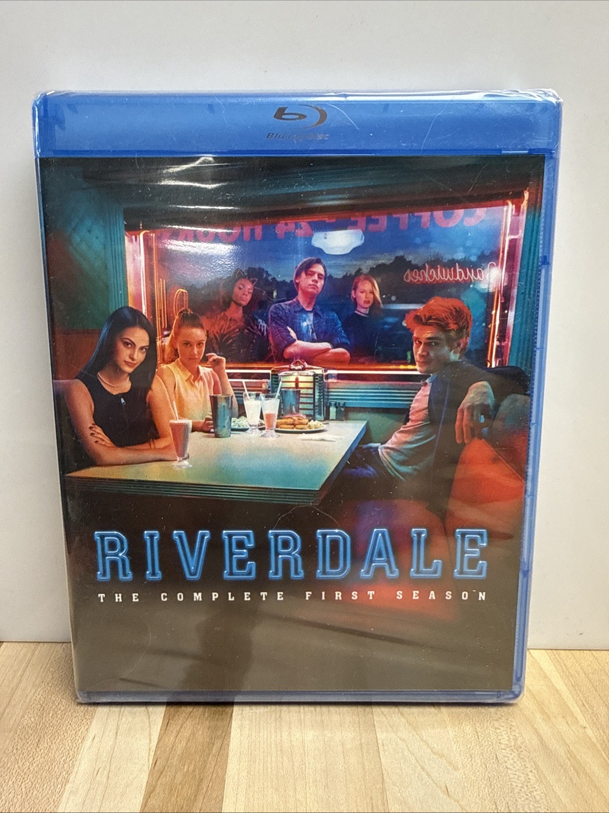 BLU-RAY Riverdale: The Complete First Season (Blu-Ray, 2017) NEW