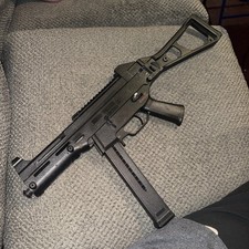  Untested HK UMP Elite Series Airsoft AEG - No Battery Or Charger Sold As Is