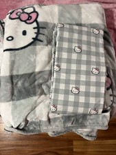 hello kitty bed set queen