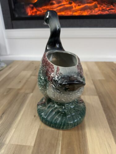 VINTAGE CERAMIC DUCK PLANTER UNMARKED EXCELLENT - Picture 2 of 5