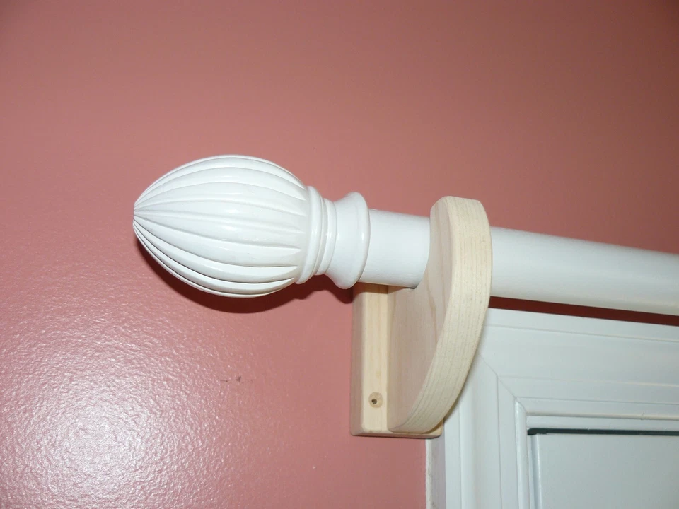 Small 1 1/2 inch Hole Rod Holder with Niche - Image 3 of 4