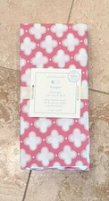 POTTERY BARN BABY  HARPER CLOVER GEO  CRIB SHEET  PINK  26" X 53"