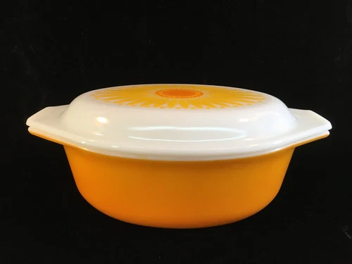 Vintage Pyrex 1-1/2 Qt. Oval Orange Casserole Dish 043 w/Sunflower Lid 943C