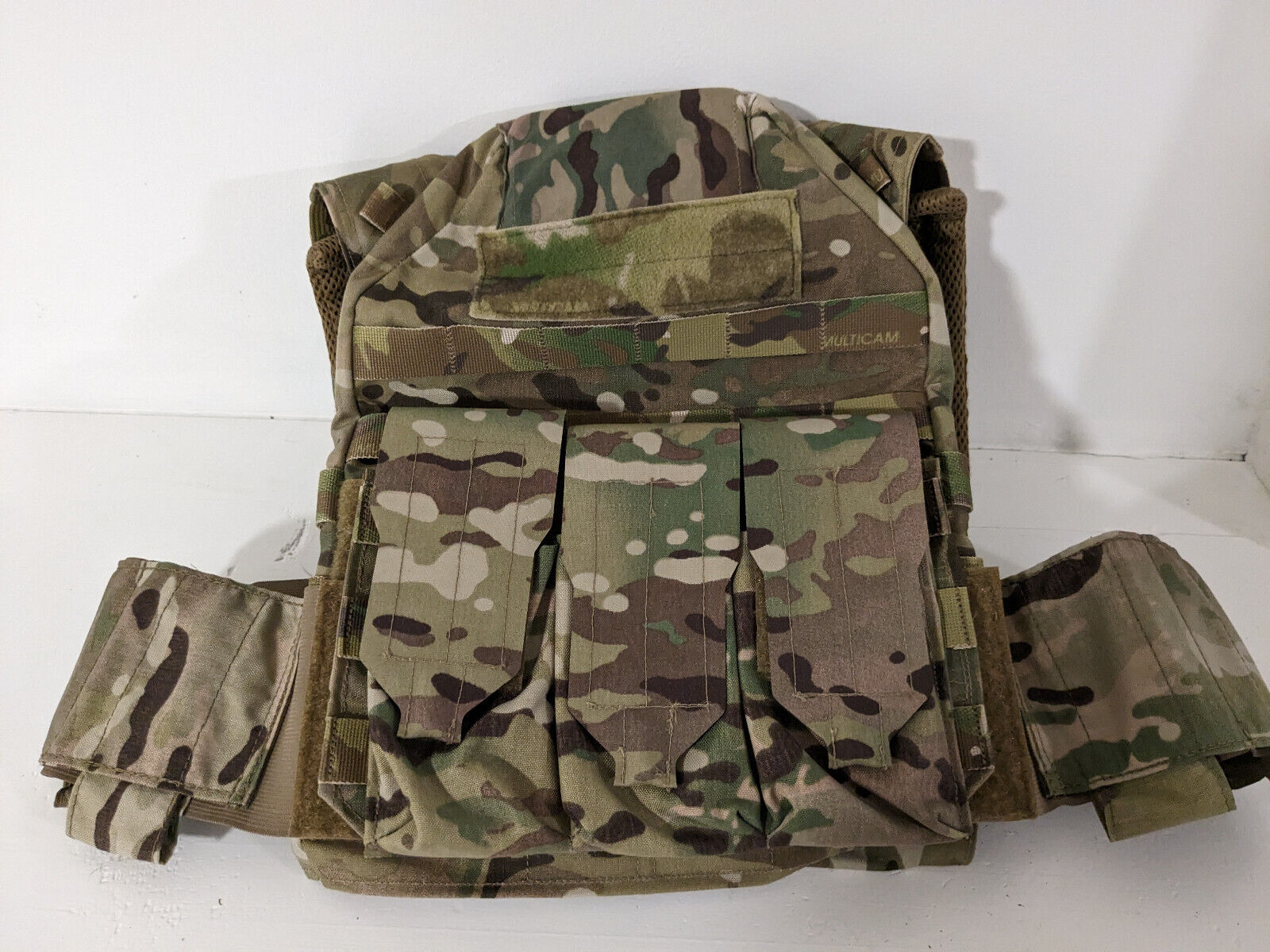 Blue Force Gear LMAC plate carrier, BFG triple mag shingle size