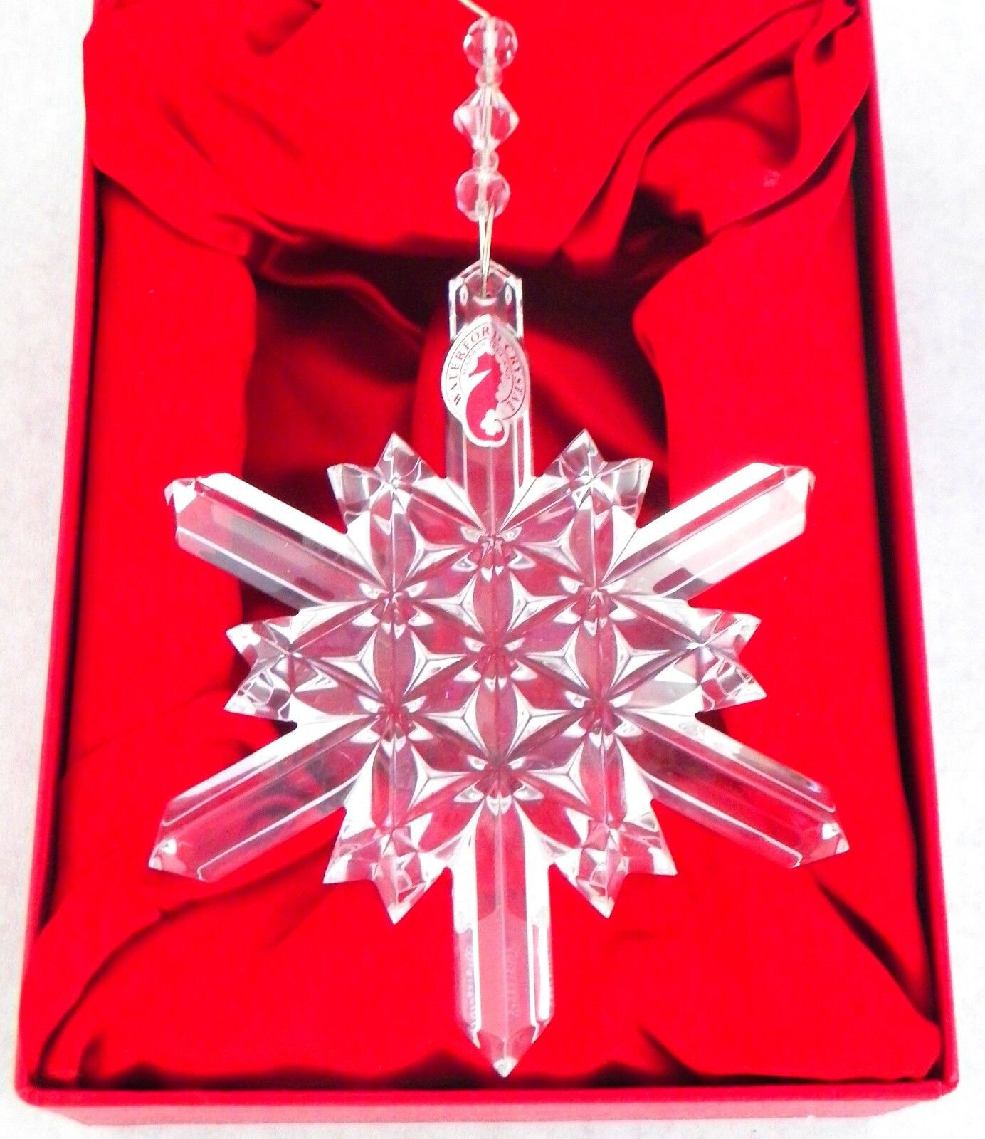 WATERFORD CRYSTAL 2004 SNOW CRYSTALS SNOWFLAKE ORNAMENT 1ST edition  RARE  NEW