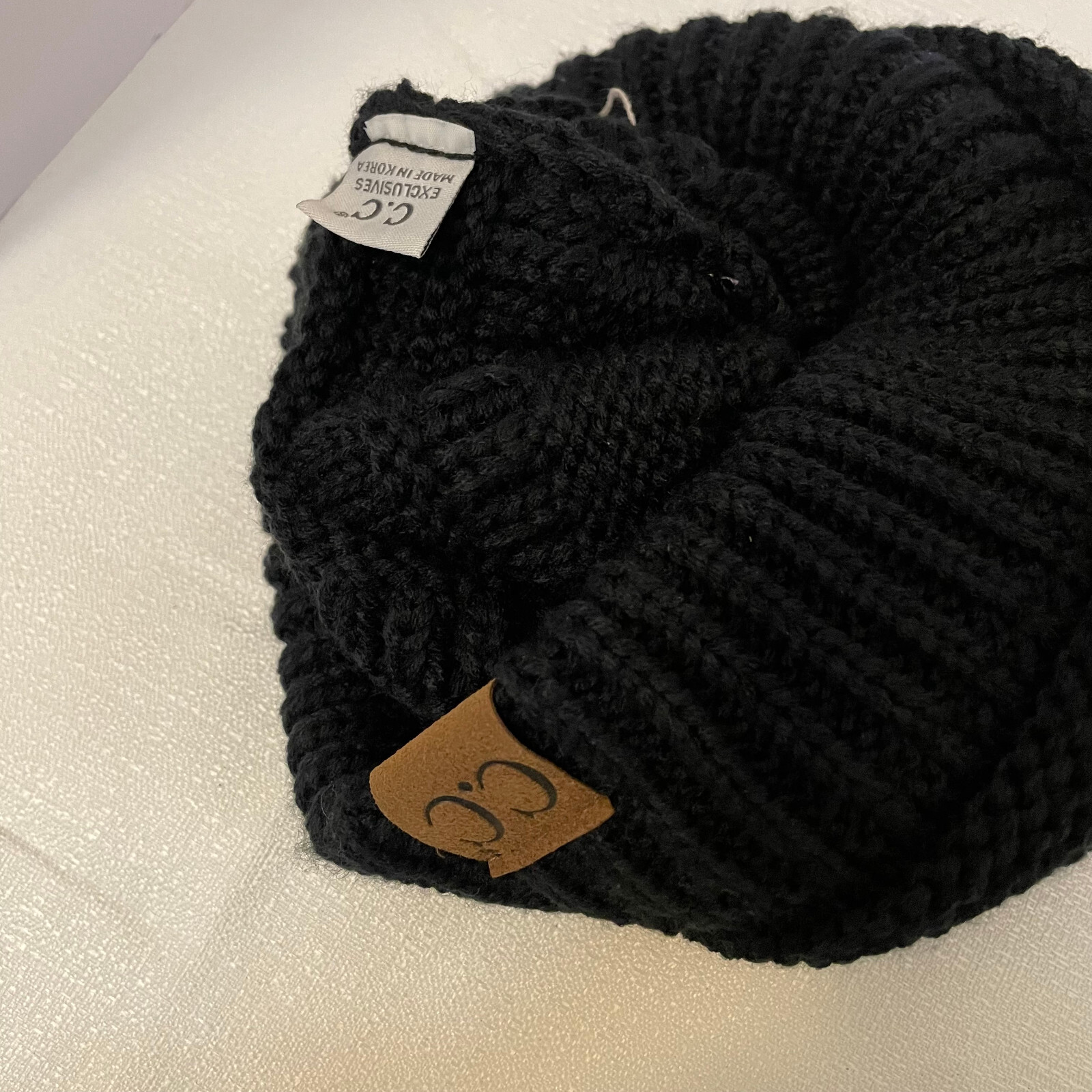 PONY C.C. Esclusivo berretto tessuto con foro coda di cavallo taglia unica adatto alla maggior parte