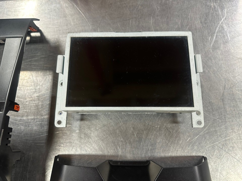 Sold 2017 Ford F-150 Lariat With ROUSH Upgrades In Rochester, NY - Foto 7