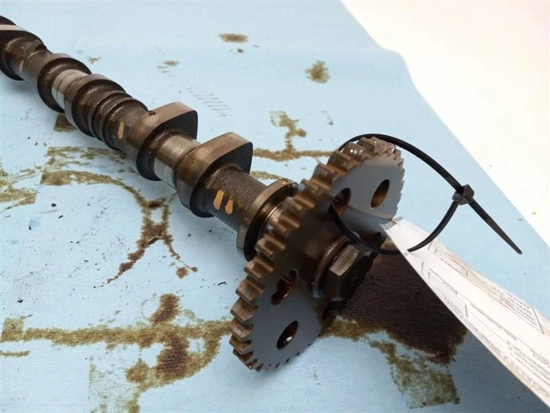 Árbol de levas de escape para Ford Fusion 2015 Foto 2 de 4