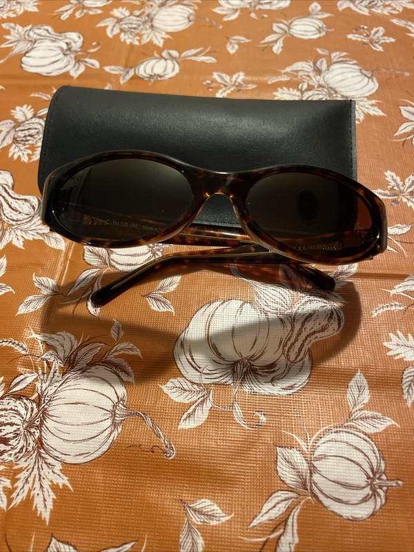 Maui Jim MJ 125-10 Malia Oval Polarized Sunglasses Tortoise/Bronze, Italy