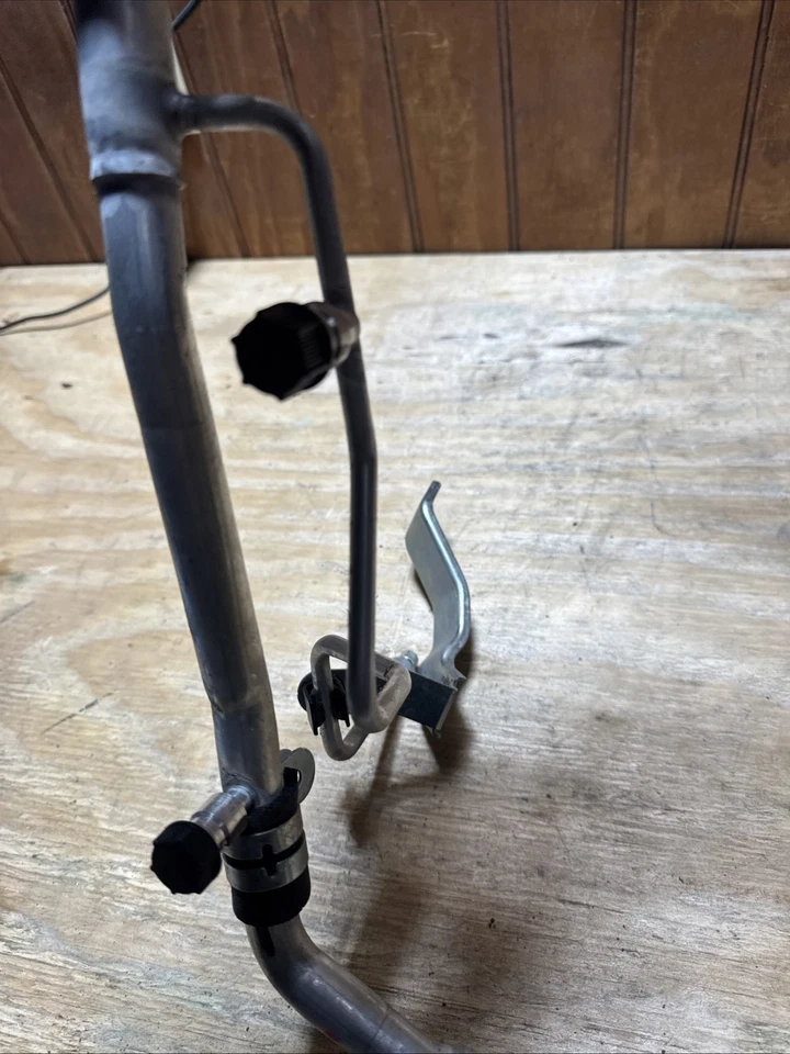 Nissan Rogue 2021-2025 1,5 L L3 aire acondicionado condensador manguera tubo línea OEM Foto 4 de 4