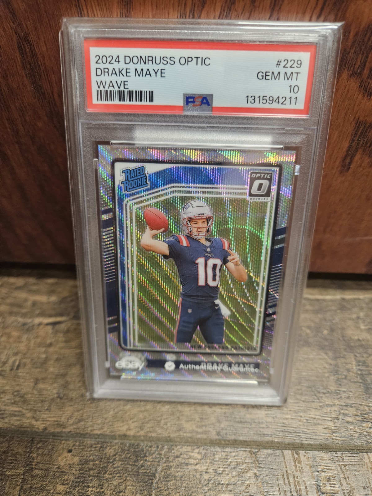 4211 Drake Maye 2024 Panini Donruss Optic #229 Wave Rated Rookie #/300 PSA 10