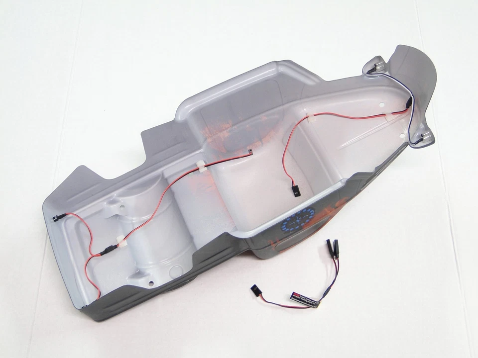 NEW ASSOCIATED Body Painted TROPHY RAT AX5T - Image 3 of 3