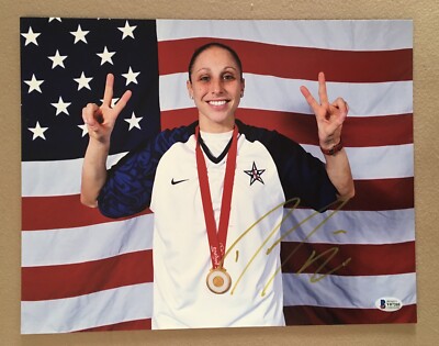WNBA Diana Taurasi サイン入り写真 s-l400.jpg