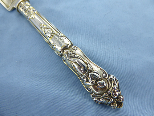 AN ANTIQUE STERLING SILVER CANOVA PATTERN DESSERT KNIFE,LONDON 1859. - Picture 5 of 14