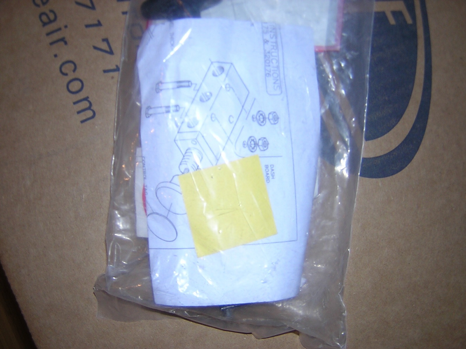 Velvac 320175 Push Pull Air Valve 2 Position Valve eBay