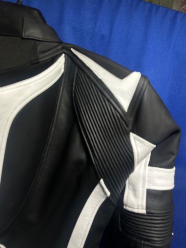Yamaha Motorbike Racing Suit Motorcycle Customized Genuine Cowhide Leather Suit - Picture 6 of 10