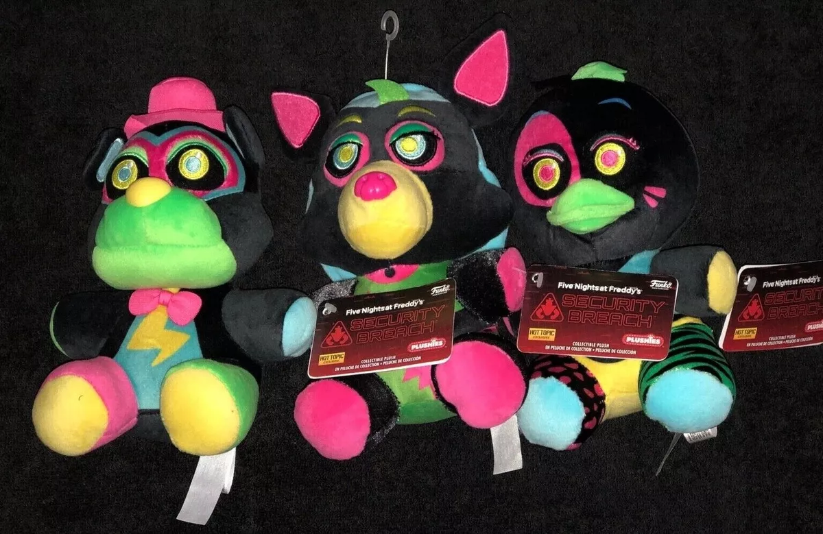 Five Nights at Freddy's - Roxanne Wolf Collector's Plush