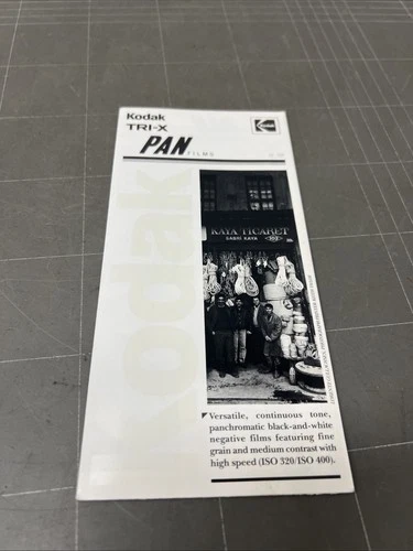VINTAGE KODAK BROCHURE CATALOGUE 1970s CAMERA PHOTOGRAPHY ADVERTISE PAN