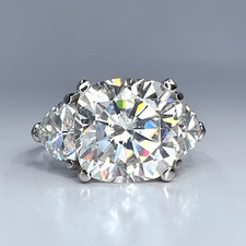 5 Ct Cushion-Cut EF/VS1 Lab Grown Diamond Three Stone Wedding Ring Platinum 950