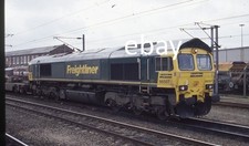 ORIGINAL 35mm RAILWAY SLIDE BR DIESEL 66507 AT DONCASTER ON 9/4/01
