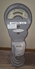 VINTAGE PARKOMETER PARKING METER COIN OPERATE...