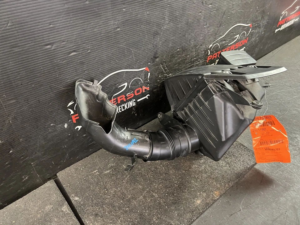 08-10 CAJA FILTRO LIMPIADOR ADMISIÓN AIRE BMW 528I 3.0 CON TUBOS Y MEDIDOR Foto 3 de 4