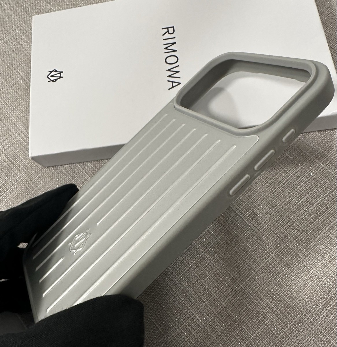 RIMOWA iPhone 17 PRO MAX Case (Silver) - BRAND NEW 🆕 | eBay