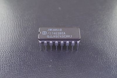 JM38510/17403BEA Harris CMOS Strobed Hex Inverter / Buffer 6 Channel 3 State NOS