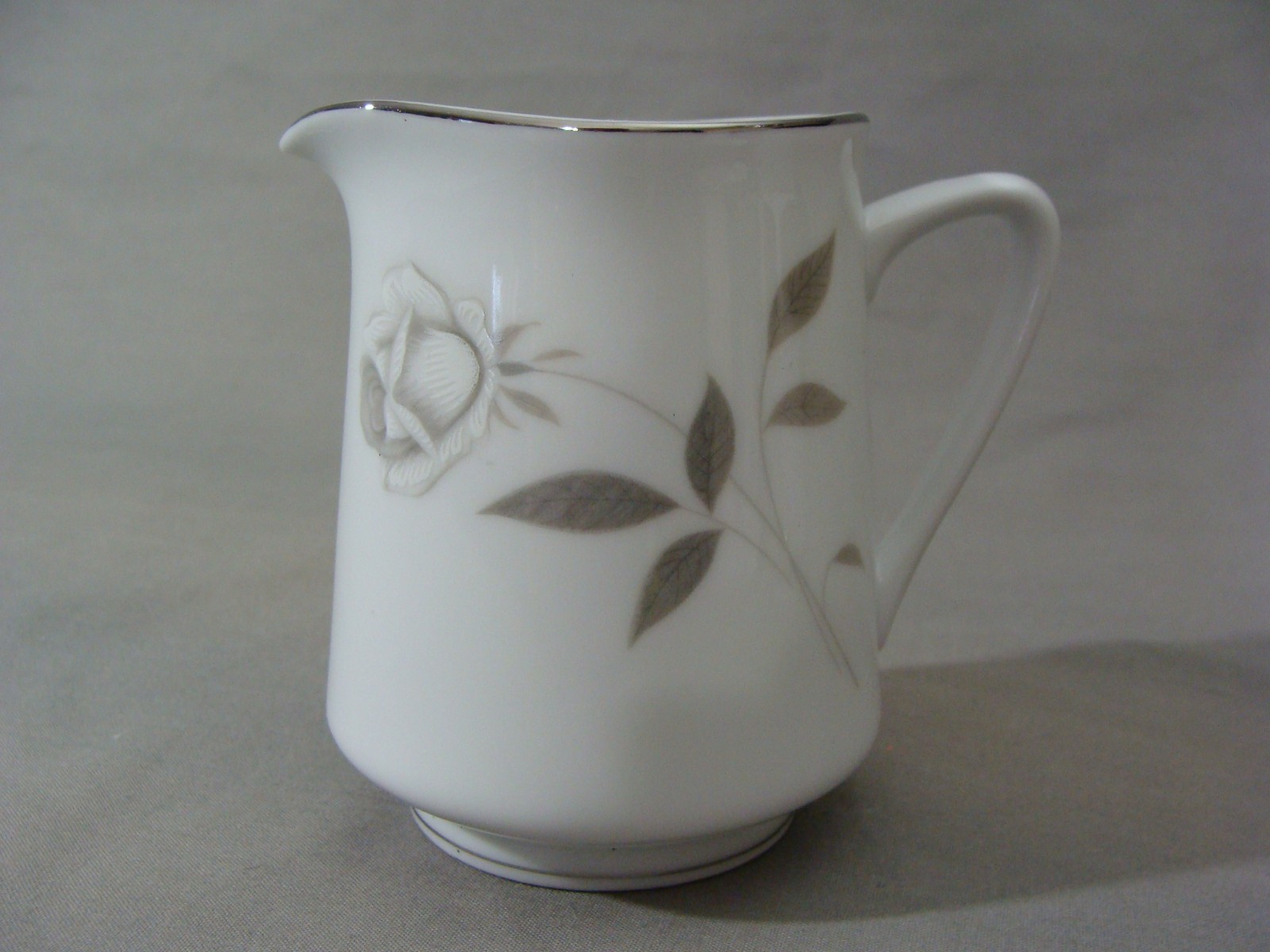 1 Ceramic Guild Fine China Creamer & Sugar Bowl W/Lid In The Solitaire