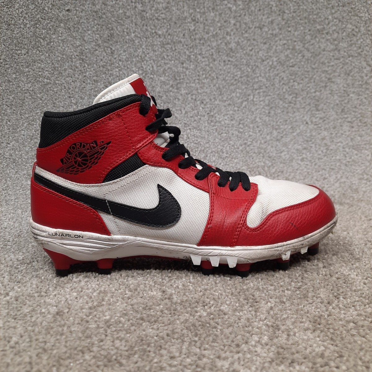 Nike Jordan 1 TD Mid Mens Football Cleats Chicago Red Whtie  display picture 1