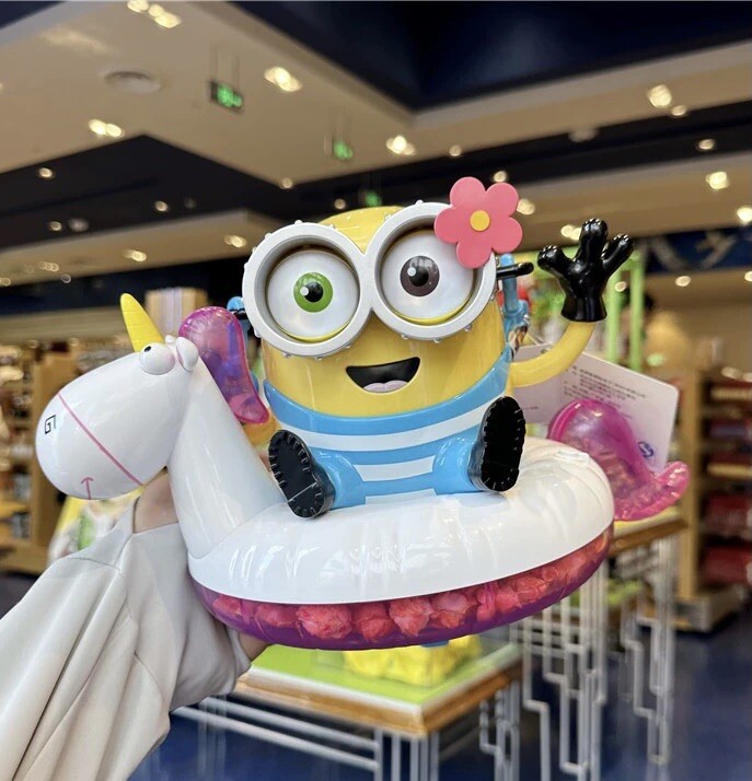 Universal Studios Minion Bob & Fluffy Unicorn POPCORN BUCKET