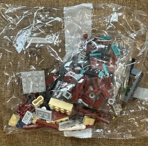 Lego Sealed Bag #3 235R2 Replacement Parts 2017 - Picture 2 of 2