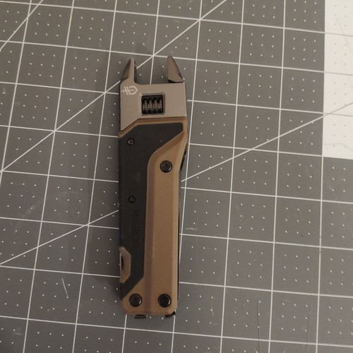 Gerber Myth Archery Tool