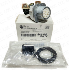 New Allen-Bradley 800T-J4A * Selector Switch, 3 Position, Non-Illuminated