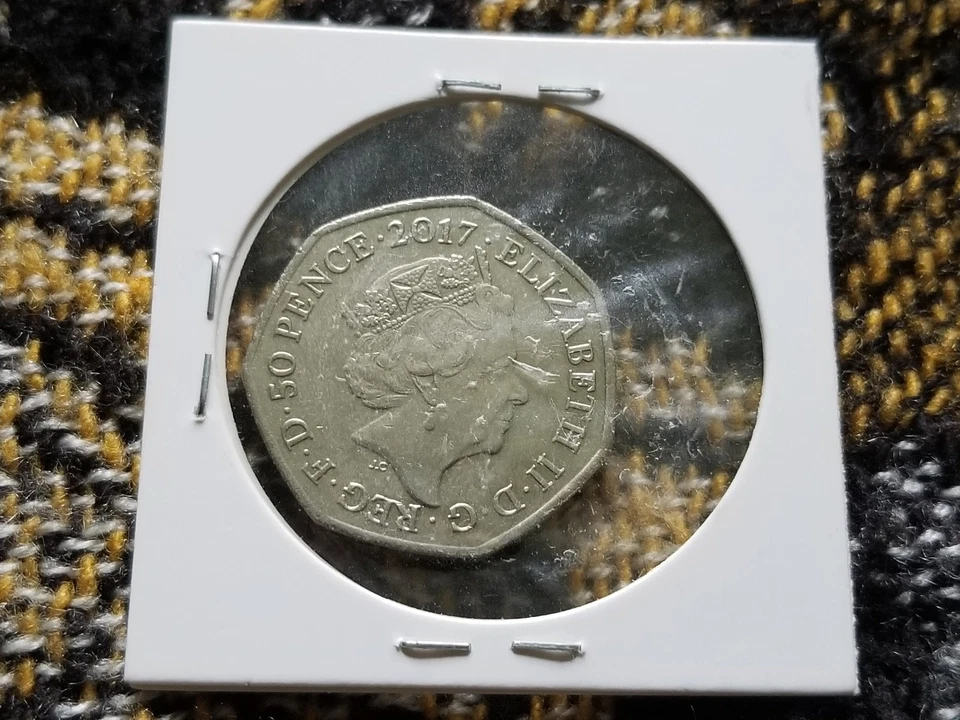 United Kingdom 50 Pence 2017 Circulated - Peter Rabbit - xviii - Image 2 of 2