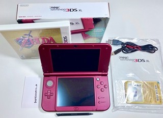 Nintendo 3DS XL “Nuevo” Toys R Us Rojo todo original con embalaje 1 Juego
