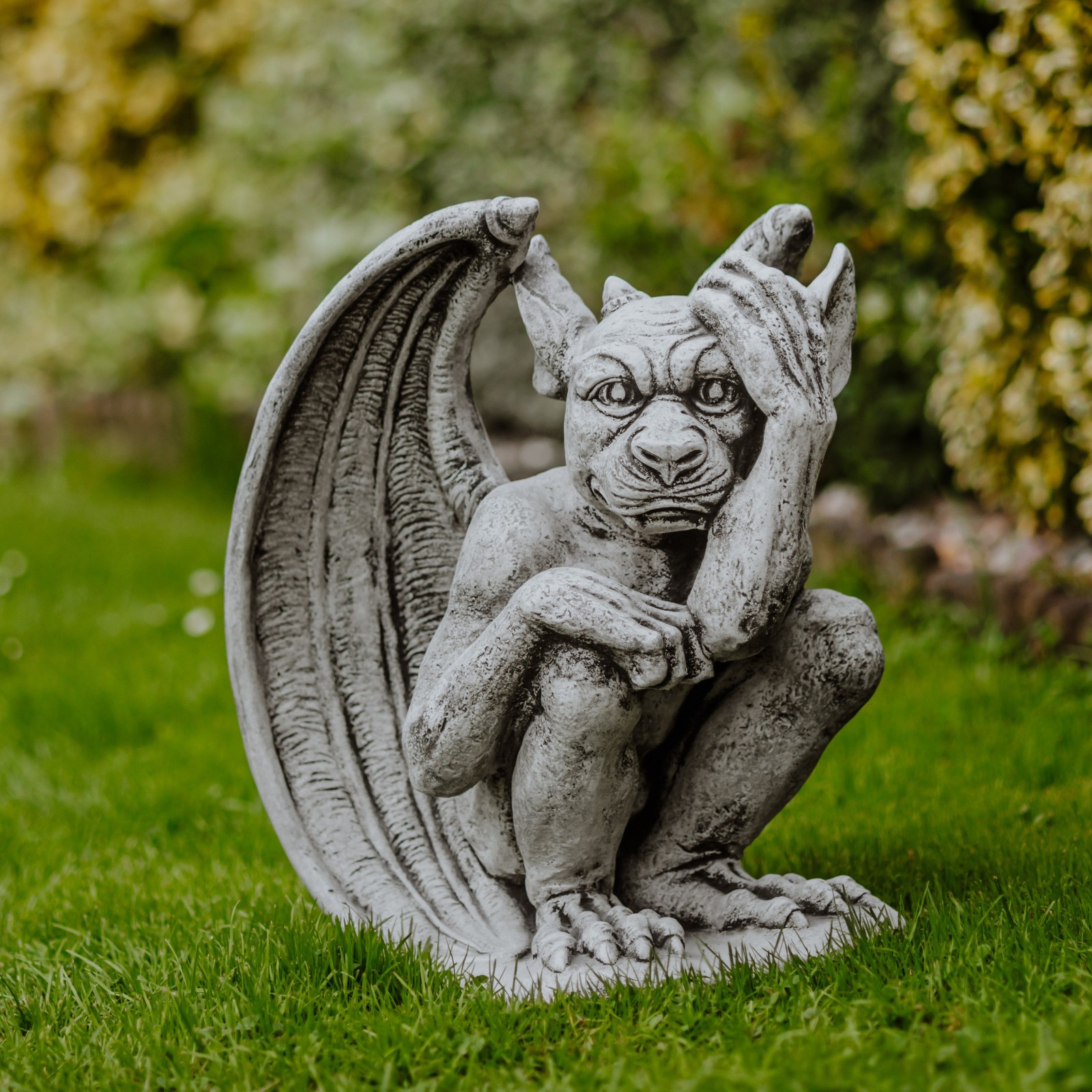 Gargoyle the Thoughtful Stone Figure 43cm 23kg Grey White Concrete Frost Proof