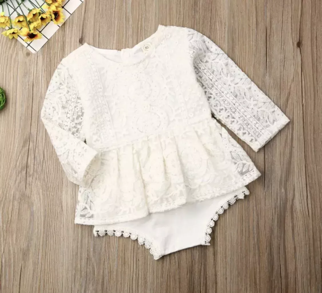Baby Girl Newborn Ivory Lace Romper Photoshoot Long Sleeve Outfit