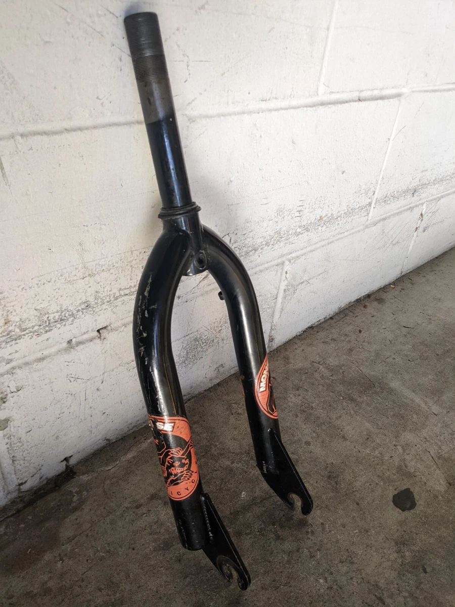 Mongoose axe top bmx bike