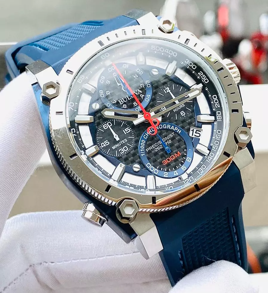 Bulova precisionist size store