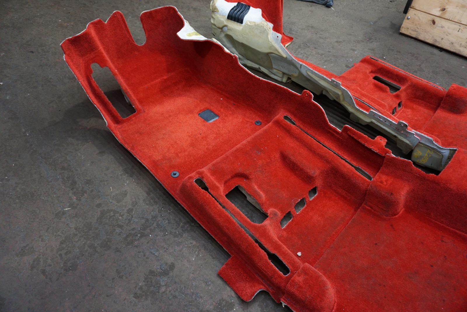 Set Front Left Right & Rear Cabin Floor Carpet Panels Red Bentley Bentayga 16-20